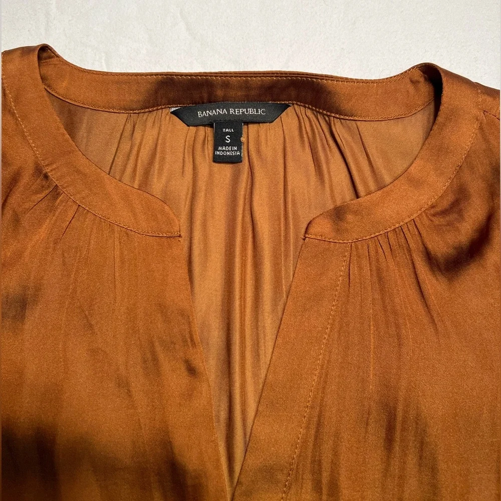 NWOT Brown Silky Tank Sz S - Picture 5 of 5